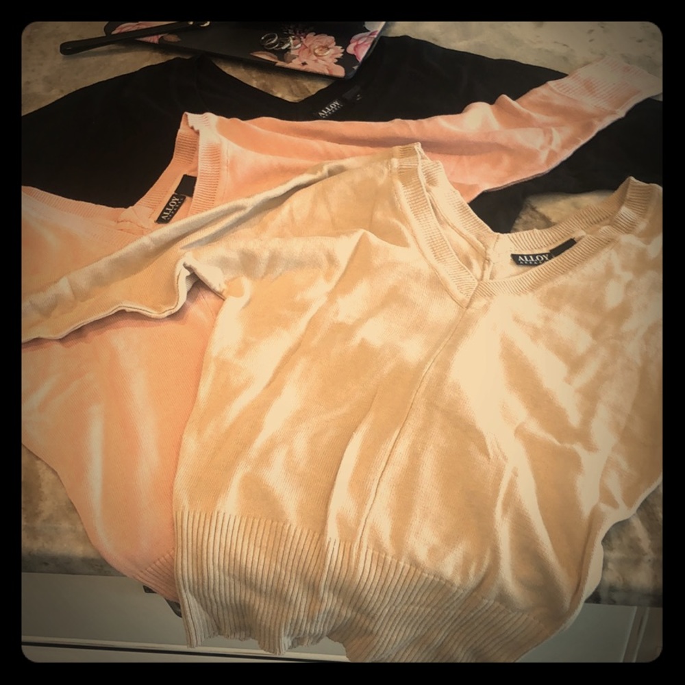 NWOT Bundle & Save on Ahh-Mazing 3pk of Sweaters